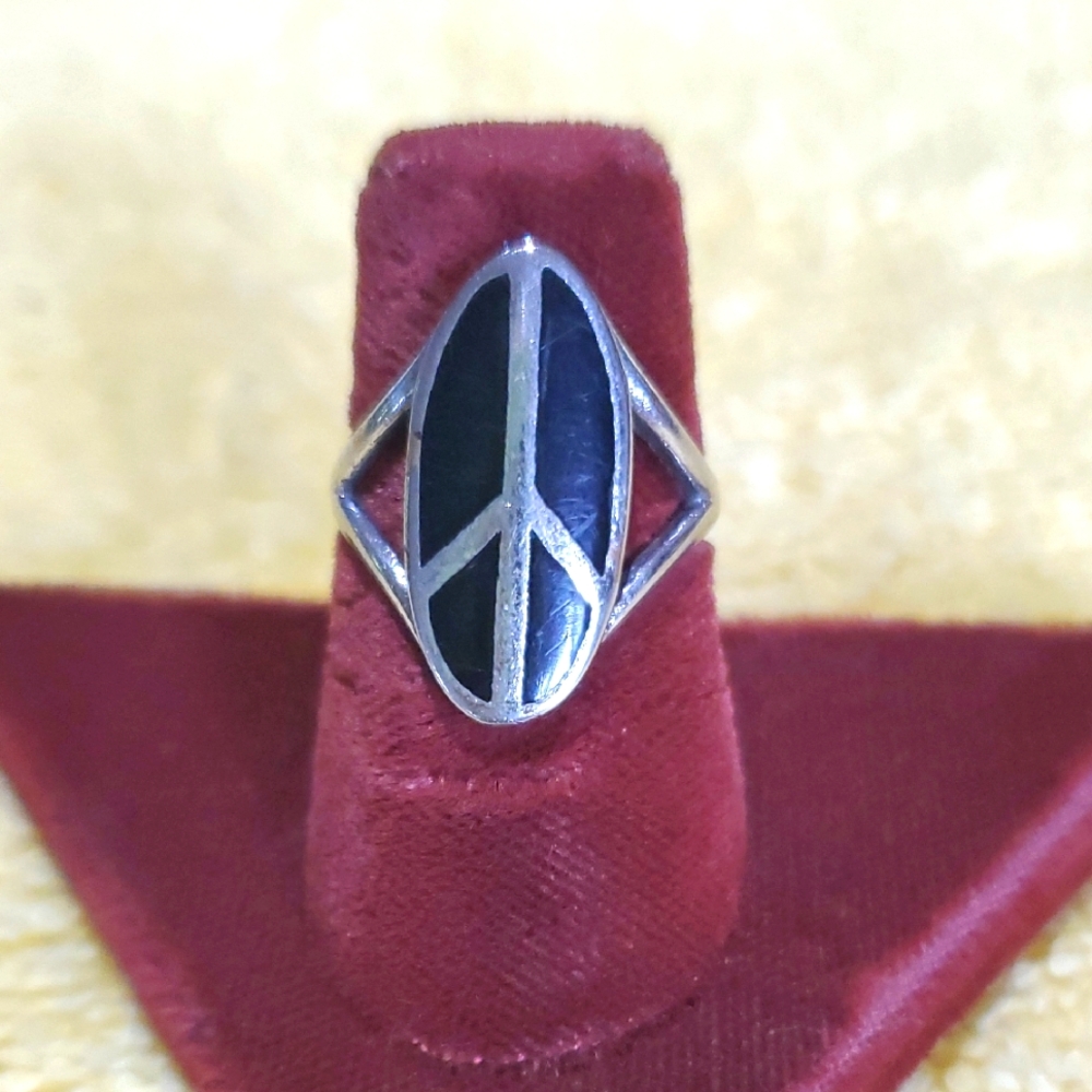 Silver Plate Black Enamel Oblong Peace Sign Ring Vintage G&S 1986